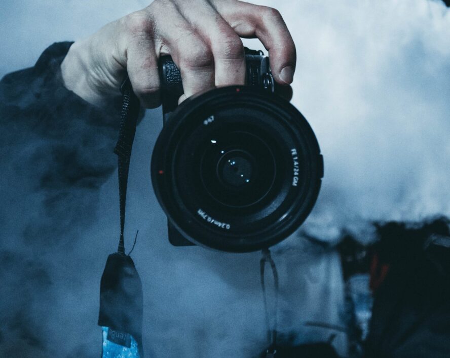 camera with a big lens