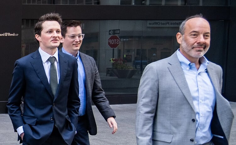 DB-ACR-MLF-walking2 gentlemen walking