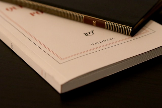 a document compiled by NRF Gallimard